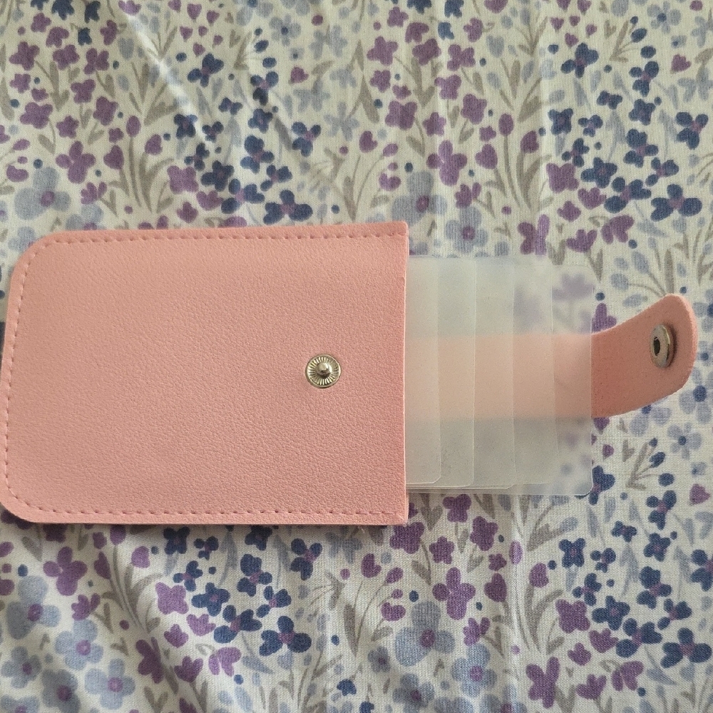 Pink RFID Pouch Wallet - Picture 2 of 3